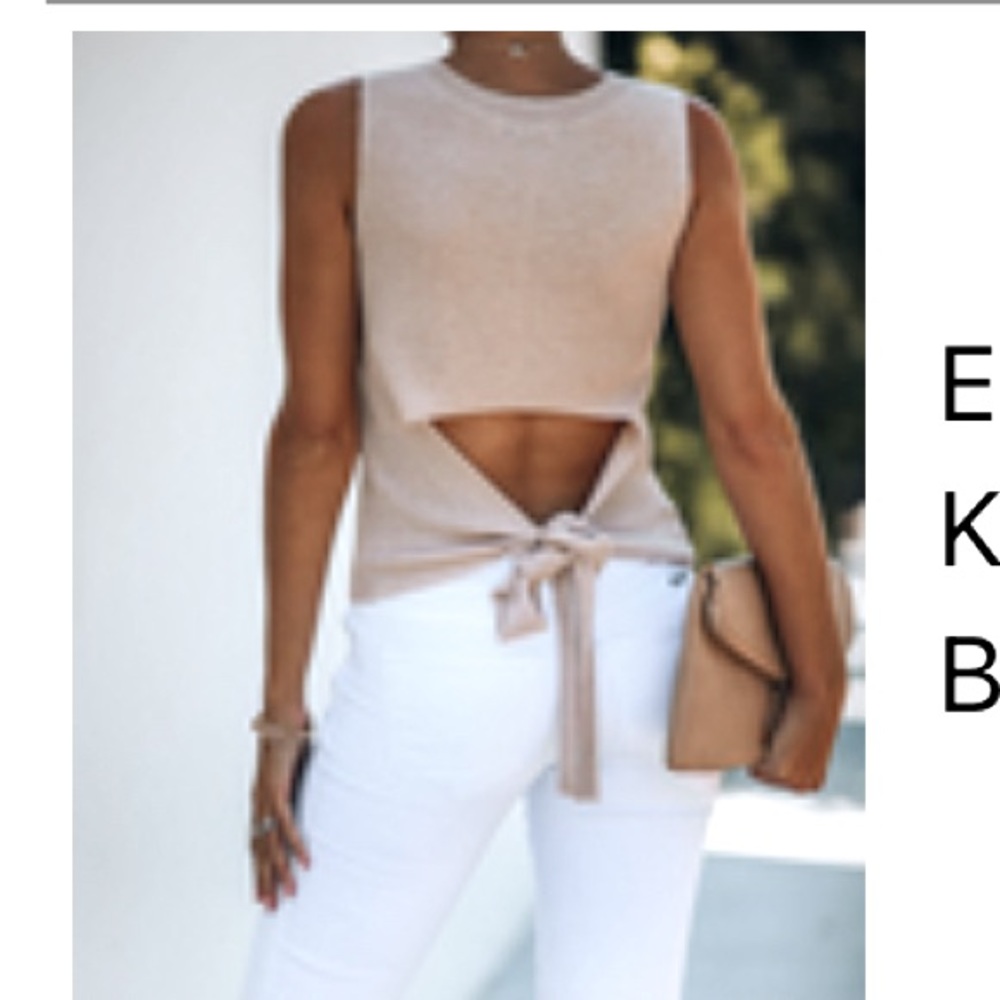 Vici Ellie Sleeveless Knit Tie Top